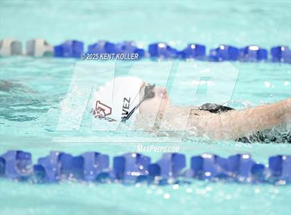 Thumbnail 1 in Chippewa Valley vs. Regina (Titan Relays) photogallery.