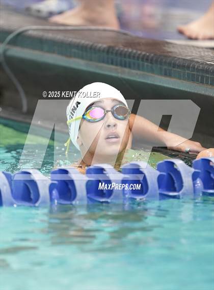 Thumbnail 2 in Chippewa Valley vs. Regina (Titan Relays) photogallery.