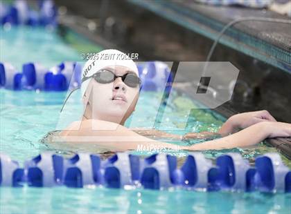Thumbnail 2 in Chippewa Valley vs. Regina (Titan Relays) photogallery.