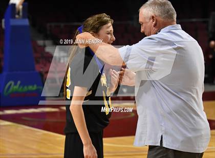 Thumbnail 2 in Eureka vs. Mineral County (NIAA 1A Final) photogallery.