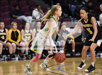 Thumbnail 3 in Eureka vs. Mineral County (NIAA 1A Final) photogallery.