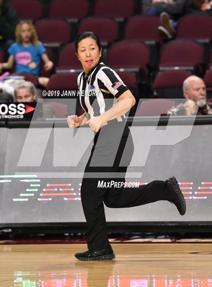 Thumbnail 2 in Eureka vs. Mineral County (NIAA 1A Final) photogallery.