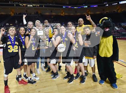 Thumbnail 3 in Eureka vs. Mineral County (NIAA 1A Final) photogallery.