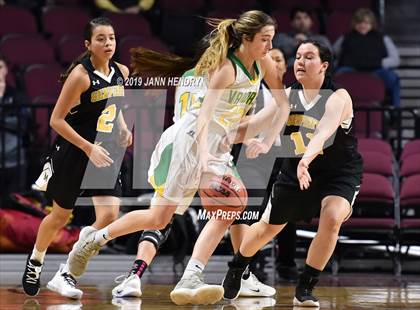 Thumbnail 2 in Eureka vs. Mineral County (NIAA 1A Final) photogallery.