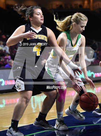 Thumbnail 2 in Eureka vs. Mineral County (NIAA 1A Final) photogallery.
