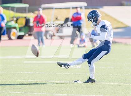 Thumbnail 2 in Valor Christian vs Cherry Creek (CHSAA 5A Semifinal) photogallery.