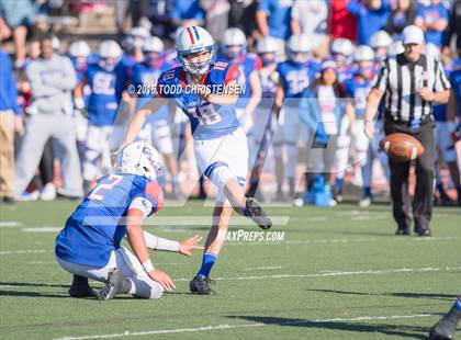 Thumbnail 3 in Valor Christian vs Cherry Creek (CHSAA 5A Semifinal) photogallery.