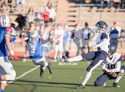 Thumbnail 3 in Valor Christian vs Cherry Creek (CHSAA 5A Semifinal) photogallery.
