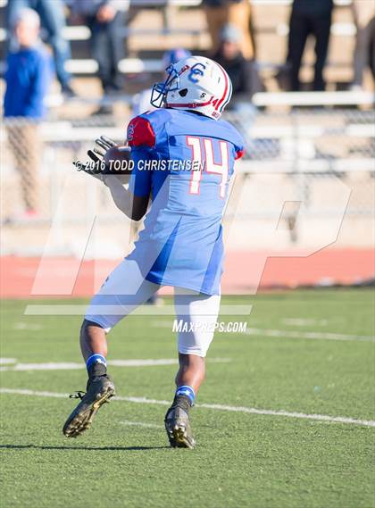 Thumbnail 3 in Valor Christian vs Cherry Creek (CHSAA 5A Semifinal) photogallery.