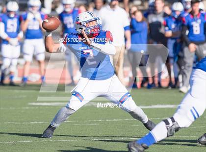 Thumbnail 1 in Valor Christian vs Cherry Creek (CHSAA 5A Semifinal) photogallery.