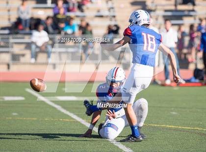 Thumbnail 2 in Valor Christian vs Cherry Creek (CHSAA 5A Semifinal) photogallery.