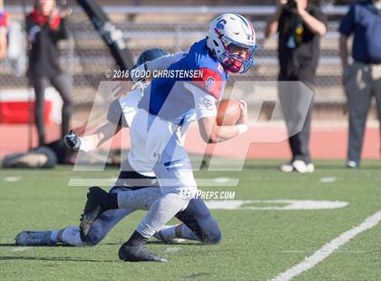 Thumbnail 2 in Valor Christian vs Cherry Creek (CHSAA 5A Semifinal) photogallery.