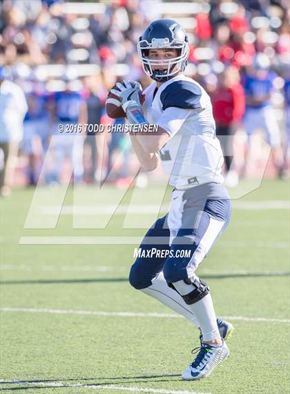 Thumbnail 3 in Valor Christian vs Cherry Creek (CHSAA 5A Semifinal) photogallery.