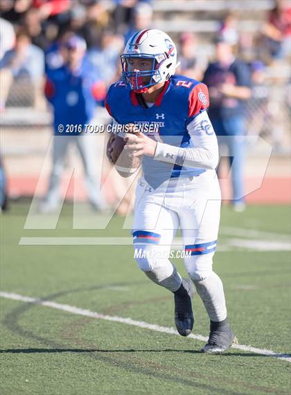 Thumbnail 1 in Valor Christian vs Cherry Creek (CHSAA 5A Semifinal) photogallery.