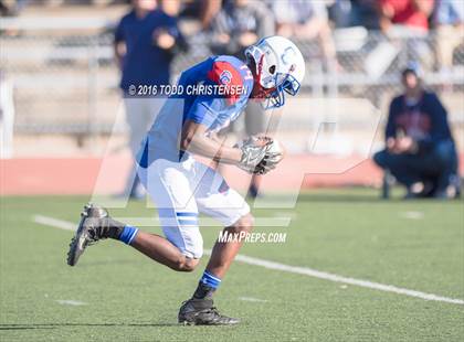 Thumbnail 2 in Valor Christian vs Cherry Creek (CHSAA 5A Semifinal) photogallery.