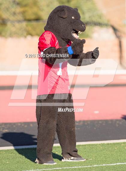 Thumbnail 3 in Valor Christian vs Cherry Creek (CHSAA 5A Semifinal) photogallery.