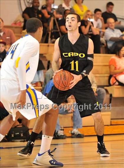 Thumbnail 2 in Capistrano Valley vs. Crenshaw (MaxPreps Holiday Classic) photogallery.