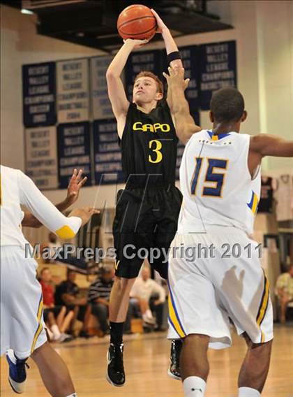 Thumbnail 1 in Capistrano Valley vs. Crenshaw (MaxPreps Holiday Classic) photogallery.