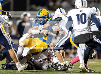 Thumbnail 1 in Kennard-Dale vs Eastern Lebanon County (PIAA District 3 Class 4A Round 1) photogallery.