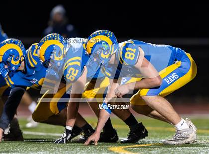 Thumbnail 2 in Kennard-Dale vs Eastern Lebanon County (PIAA District 3 Class 4A Round 1) photogallery.