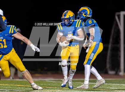 Thumbnail 1 in Kennard-Dale vs Eastern Lebanon County (PIAA District 3 Class 4A Round 1) photogallery.