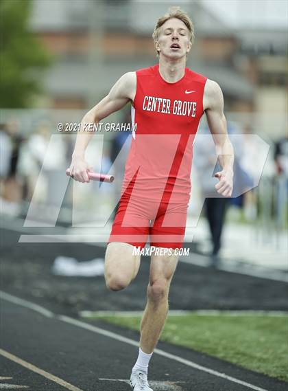 Thumbnail 3 in Kent Graham Noblesville Relays photogallery.