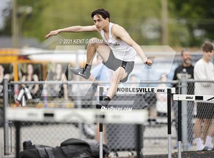 Thumbnail 3 in Kent Graham Noblesville Relays photogallery.