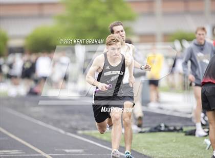 Thumbnail 2 in Kent Graham Noblesville Relays photogallery.