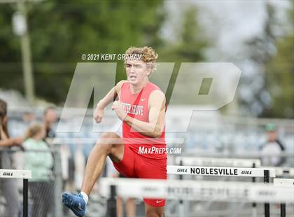 Thumbnail 2 in Kent Graham Noblesville Relays photogallery.