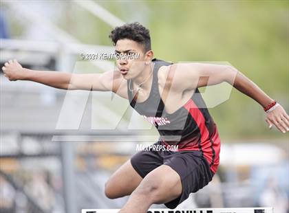 Thumbnail 2 in Kent Graham Noblesville Relays photogallery.