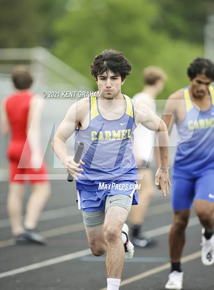 Thumbnail 1 in Kent Graham Noblesville Relays photogallery.