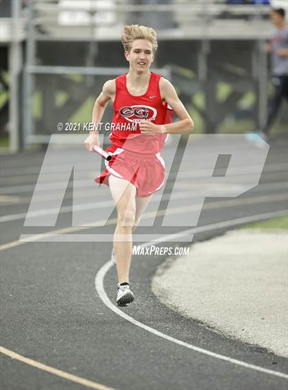 Thumbnail 3 in Kent Graham Noblesville Relays photogallery.