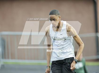 Thumbnail 1 in Kent Graham Noblesville Relays photogallery.