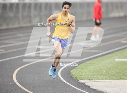 Thumbnail 2 in Kent Graham Noblesville Relays photogallery.