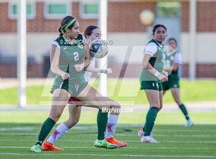 Thumbnail 2 in Lumberton vs. East Chambers (UIL 4A Soccer Region 3 & 4 Regional Quarters) photogallery.
