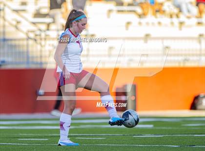 Thumbnail 3 in Lumberton vs. East Chambers (UIL 4A Soccer Region 3 & 4 Regional Quarters) photogallery.