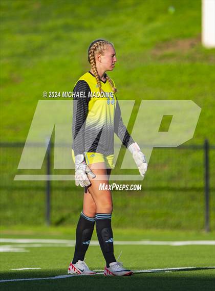 Thumbnail 3 in Lumberton vs. East Chambers (UIL 4A Soccer Region 3 & 4 Regional Quarters) photogallery.