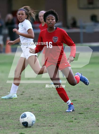 Thumbnail 2 in Myers Park @ South Mecklenburg photogallery.