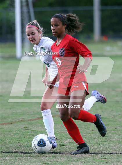 Thumbnail 2 in Myers Park @ South Mecklenburg photogallery.
