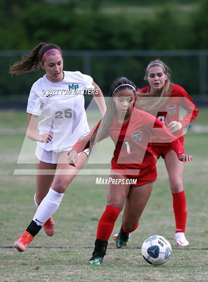 Thumbnail 1 in Myers Park @ South Mecklenburg photogallery.