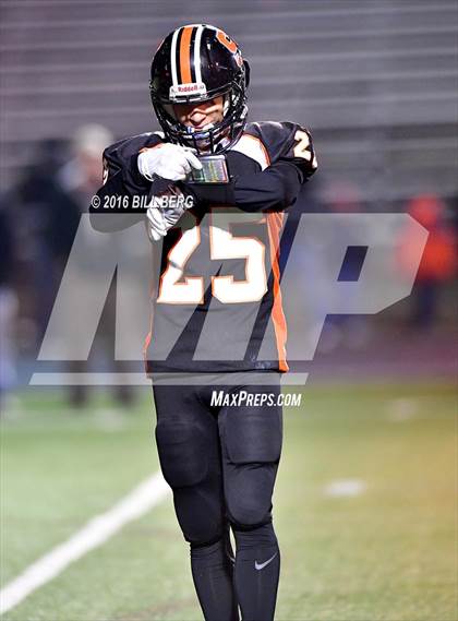Thumbnail 1 in  Ridgefield @ Shelton (CIAC Class LL Semifinal) photogallery.
