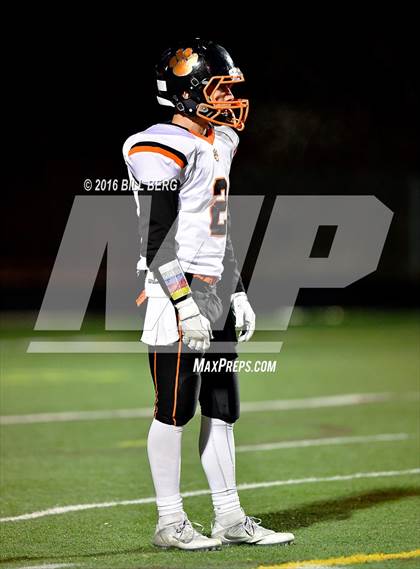 Thumbnail 1 in  Ridgefield @ Shelton (CIAC Class LL Semifinal) photogallery.