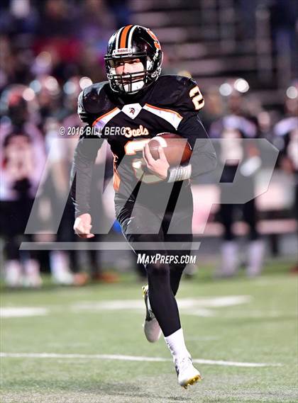 Thumbnail 3 in  Ridgefield @ Shelton (CIAC Class LL Semifinal) photogallery.
