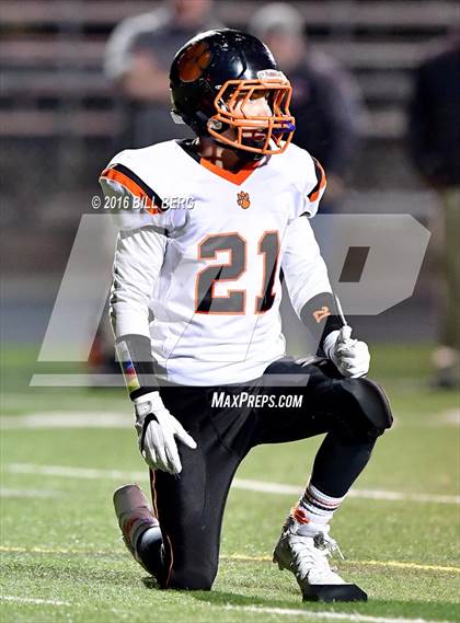 Thumbnail 1 in  Ridgefield @ Shelton (CIAC Class LL Semifinal) photogallery.