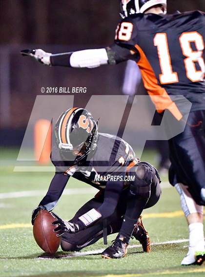 Thumbnail 3 in  Ridgefield @ Shelton (CIAC Class LL Semifinal) photogallery.