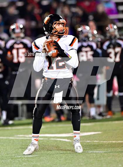 Thumbnail 2 in  Ridgefield @ Shelton (CIAC Class LL Semifinal) photogallery.