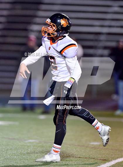 Thumbnail 2 in  Ridgefield @ Shelton (CIAC Class LL Semifinal) photogallery.