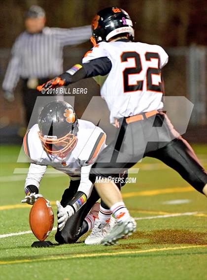 Thumbnail 1 in  Ridgefield @ Shelton (CIAC Class LL Semifinal) photogallery.