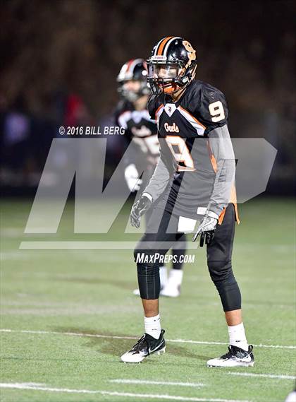 Thumbnail 2 in  Ridgefield @ Shelton (CIAC Class LL Semifinal) photogallery.