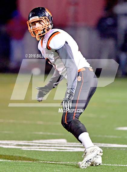 Thumbnail 1 in  Ridgefield @ Shelton (CIAC Class LL Semifinal) photogallery.